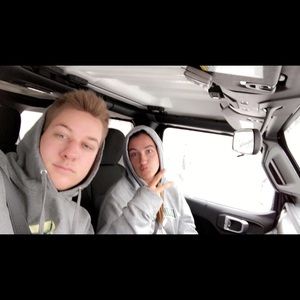 Meet your Posher, Cade